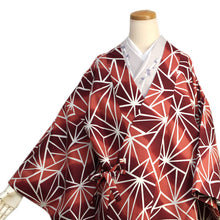 画像をギャラリービューアに読み込む, 【着物 オリジナル 洗える道中着コート】朱赤地麻の葉柄 M/L 女性 女物 レディース 道中着衿 羽織もの 和服 コート 紐 着物 きもの 和装 仕立て上がり 【送料無料】