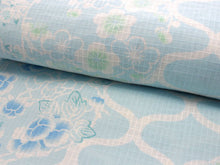 画像をギャラリービューアに読み込む, レディース浴衣 フリーサイズ 単品 水色地網目に花の丸柄 三勝ブランド 仕立て上がり女性ゆかた 通気性のよいサラリとした着心地 送料無料《skウチ》《セール対象外》