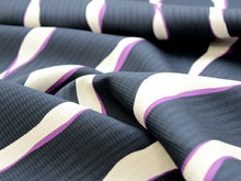 画像をギャラリービューアに読み込む, 正絹小紋着物反物 丹後ちりめん フルオーダー仕立て付き 紺地白と紫のよろけ縞 単品 女性 レディース 袷にも単衣にもお仕立て可能 自分サイズにお誂え 縮緬着尺 こもん 送料無料 《urウフ》