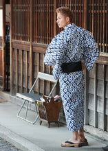 画像をギャラリービューアに読み込む, 浴衣 メンズ 単品 M L LLサイズ 紺地絞り模様 仕立上がり大人男性ゆかた 新作 ブランド 室町物語 変わり織 2022 送料無料 KZ ktおと あす楽