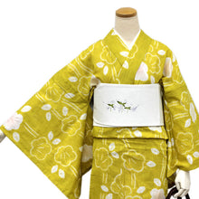 画像をギャラリービューアに読み込む, お仕立て上り浴衣 綿麻 からし地梅花紋 京 帽子絞り 仕立て上りだから届いたらすぐ着れる 《ktウク》