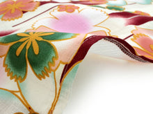 画像をギャラリービューアに読み込む, 子供浴衣 2点セット 送料無料 浴衣・へこ帯 オフホワイト地矢絣に撫子柄 ピンク帯 120 キッズ 女の子 子供 仕立て上り tbウラ SDGs