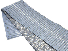 画像をギャラリービューアに読み込む, 半幅帯 正絹 リバーシブル 博多織 小袋帯 長尺 4m グレー 白 ブルー 花紋 雪花 柄 着物 細帯 レディース 女性 仕立て付き 送料無料 UR0808ウフ