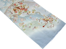 画像をギャラリービューアに読み込む, 訪問着 正絹 未仕立て 水色 グレー 花 文箱 単品 仕立て付き ガード加工 足袋 プレゼント 新品 色 販売 購入 礼装 既婚 旅館 料亭 女将 仕事 パーティー 送料無料