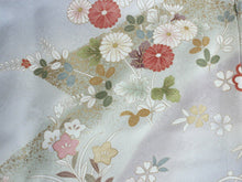 画像をギャラリービューアに読み込む, 訪問着 正絹 未仕立て 水色 グレー 花 文箱 単品 仕立て付き ガード加工 足袋 プレゼント 新品 色 販売 購入 礼装 既婚 旅館 料亭 女将 仕事 パーティー 送料無料