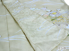 画像をギャラリービューアに読み込む, 訪問着 正絹 未仕立て ベージュ 花 貝桶 単品 仕立て付き ガード加工 足袋 プレゼント 新品 色 販売 購入 礼装 既婚 旅館 料亭 女将 仕事 パーティー 送料無料