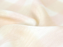 画像をギャラリービューアに読み込む, 正絹 小紋 反物 丹後ちりめん フルオーダー 仕立て付き 着物 和装 和服 オフホワイト地 オレンジ ピンク チェック柄 モダン 単品 女性 レディース 送料無料 東京 hbワラ