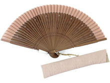 画像をギャラリービューアに読み込む, 扇子 女性用 袋付き セット ピンク地 ゴールド シルバー 無地 綿 絹 竹 シェリール 紙箱入り レディース プレゼント ギフト おしゃれ 普段使いに 婦人用 女性 レディース せんす シルク 扇子袋 セット 和装小物 夏 セール対象外 7026S KZ 母の日 ギフト