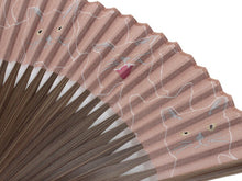 画像をギャラリービューアに読み込む, 扇子 女性用 袋付き セット 茶色地 白 グレー 猫 綿 麻 竹 うたいねこ 紙箱入り レディース プレゼント ギフト おしゃれ 普段使いに 婦人用 女性 レディース せんす ねこ ネコ 扇子袋 セット 和装小物 夏 送料無料対象外 セール対象外 6531S KZ 母の日 ギフト