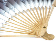 画像をギャラリービューアに読み込む, 扇子 女性用 ミニ 紫地 白 グラデーション 藤 紙扇子 紙箱入り ポケットサイズ コンパクト レディース プレゼント ギフト おしゃれ 普段使いに 婦人用 女性 レディース せんす 和装小物 夏 P62 KZ 母の日 ギフト