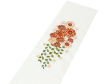 画像をギャラリービューアに読み込む, 刺繍 半衿 単品 白 ピンク オレンジ グリーン ゴールド 菊 桜 レディース 日本製 女性 和服 和装 着物 振袖 化繊 あす楽 メール便 セミフォーマル カジュアル 東洋紡 シオゼ エビエラウォーム ネコポス便発送可能