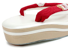 画像をギャラリービューアに読み込む, 草履 卒業式 成人式 ホワイト 土台 赤鼻緒 菊 刺繍 S フリー LL サイズ レディース 振袖 袴 ぞうり 和装小物 草履 女性 和装 和服 送料無料 adにち