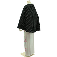 画像をギャラリービューアに読み込む, 着物 コート ケープ ポンチョ 冬 女性 レディース 着物コート 和装コート あったか 日本製 起毛 へちま衿 黒 ドット 防寒
