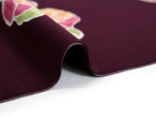 画像をギャラリービューアに読み込む, 着物 洗える着物 反物 レディース セミオーダー 仕立て付 XS S M L XL サイズ 袷 単衣 エンジ 紫 ストライプ 縞 椿 みすゞうた 金子みすゞ 呉服 和装 和服 女性 小紋 送料無料 きもの 羽織 コート KZ ktふく