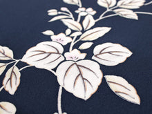 画像をギャラリービューアに読み込む, 着物 反物 正絹 丹後ちりめん フルオーダー 仕立て付き 濃紺地唐草 小紋 着物 和装 和服 単品 女性 レディース 送料無料 hbチト