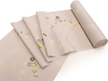 画像をギャラリービューアに読み込む, 着物 反物 正絹 丹後ちりめん フルオーダー 仕立て付き ピンクベージュ 桜 小紋 着物 和装 和服 単品 女性 レディース 送料無料 hbチト