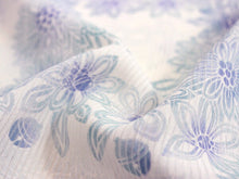 画像をギャラリービューアに読み込む, 着物 洗える着物 反物 レディース セミオーダー 仕立て付 XS S M L XL サイズ 袷 単衣 白 ブルー 菊 みすゞうた 呉服 和装 和服 女性 小紋 送料無料 きもの 羽織 コート セール対象外 KZ ktふく