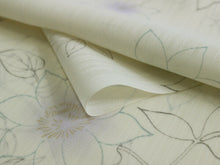 画像をギャラリービューアに読み込む, 着物 洗える着物 反物 レディース セミオーダー 仕立て付 XS S M L XL サイズ 単衣 白 鉄線 クレマチス 花 森英恵 ハナエモリ HANAEMORI 美しいキモノ 雑誌掲載 呉服 和装 和服 女性 小紋 送料無料 きもの 羽織 コート セール対象外 KZ ktこら