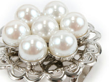 画像をギャラリービューアに読み込む, 帯留め 単品 シルバー 花 パール おしゃれ パーツ 小紋 カジュアル 普段着用 三分紐を通すタイプ 和装小物 帯留 帯どめ 着物 和服 和装 箱入り 帯飾り KZ wgわと