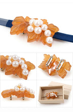 画像をギャラリービューアに読み込む, 帯留め 単品 葡萄 べっ甲調 パール調 白 グリーン 緑 おしゃれ パーツ 小紋 カジュアル 普段着用 三分紐を通すタイプ 粋 古典 和装小物 帯留 帯どめ 着物 和服 和装 箱入り 帯飾り KZ wgわお