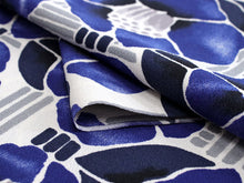 画像をギャラリービューアに読み込む, 洗える着物 セミオーダー付き 反物 単品 みすゞうた 青 郵便局と椿柄 椿 格子 可愛い ポップ 柄 レディース 女性 小紋 和装 和服 XS S M L XL サイズ 広幅 クイーンサイズ 袷 単衣 羽織 コート 送料無料 kt