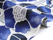 画像をギャラリービューアに読み込む, 洗える着物 セミオーダー付き 反物 単品 みすゞうた 青 郵便局と椿柄 椿 格子 可愛い ポップ 柄 レディース 女性 小紋 和装 和服 XS S M L XL サイズ 広幅 クイーンサイズ 袷 単衣 羽織 コート 送料無料 kt