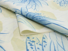 画像をギャラリービューアに読み込む, 洗える着物 セミオーダー付き 反物 単品 みすゞうた 青 こだまでしょうか 大輪花 大人可愛い 柄 レディース 女性 小紋 和装 和服 XS S M L XL サイズ 広幅 クイーンサイズ 袷 単衣 羽織 コート 送料無料 kt