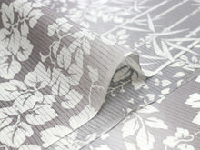 画像をギャラリービューアに読み込む, 正絹 絽 着物 単品 絵羽柄 夏物 小紋 単衣仕立て フルオーダー 仕立て無料 薄グレー 斜めぼかし 竹 蔦 藤 日本の絹 壺金 洒落 女性 和装 和服 きもの レディース 未仕立て 未使用 新品 送料無料