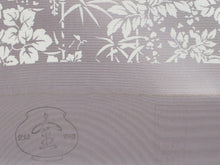 画像をギャラリービューアに読み込む, 正絹 絽 着物 単品 絵羽柄 夏物 小紋 単衣仕立て フルオーダー 仕立て無料 薄グレー 斜めぼかし 竹 蔦 藤 日本の絹 壺金 洒落 女性 和装 和服 きもの レディース 未仕立て 未使用 新品 送料無料