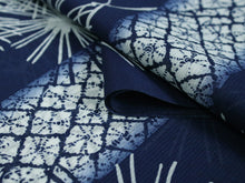 画像をギャラリービューアに読み込む, 洗える着物 着物 単衣用 夏 紗 フルオーダー お仕立て付 ウォッシャブル 小紋 夏着物 カジュアル お洒落着 薄物 コート 羽織 着尺 反物 テイジン 紺 松 縞 女性 レディース KZ 送料無料 ktふに