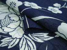 画像をギャラリービューアに読み込む, 洗える着物 着物 単衣用 夏 紗 フルオーダー お仕立て付 ウォッシャブル 小紋 夏着物 カジュアル お洒落着 薄物 コート 羽織 着尺 反物 テイジン 紺 牡丹 花 女性 レディース KZ 送料無料 ktふに