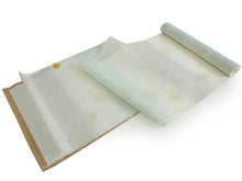 画像をギャラリービューアに読み込む, 名古屋帯 夏 紗 単品 正絹 仕立て付き 九寸 なごや帯 六通 フォーマル 西陣織 三幸織物謹製 証紙付き グリーン 藤色 轡唐草 花菱 女性 レディース 着物 お茶 和装 和服 新品 日本製 送料無料