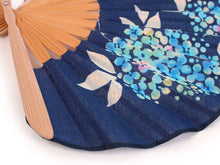 画像をギャラリービューアに読み込む, 扇子 女性用 袋付き セット 紺 あじさい 綿 コットン 箱入り レディース 母の日 プレゼント ギフト おしゃれ 普段使いに 婦人用 女性 レディース せんす 扇子袋 和装小物 夏