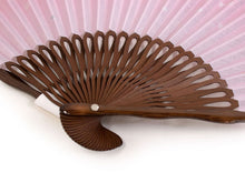 画像をギャラリービューアに読み込む, 扇子 女性用 袋付き セット ピンク スパーク 綿 コットン 箱入り レディース 母の日 プレゼント ギフト おしゃれ 普段使いに 婦人用 女性 レディース せんす 扇子袋 和装小物 夏 送料無料