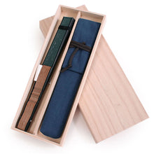 画像をギャラリービューアに読み込む, 扇子 扇子袋 2点セット メンズ 男性用 深緑 風神雷神 箱入り メンズ エコ ギフト プレゼント 春 夏 父の日 紳士 男 男性 京扇子 せんす y2 送料無料