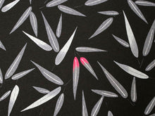 画像をギャラリービューアに読み込む, 洗える着物 東レ シルック 小紋 反物 単品 フルオーダー 仕立て付 袷 単衣 黒地 氷割れ地紋に笹尽くし柄 レディース 女性 和装 和服 きもの おしゃれ 上品 TORAY sillook ポリエステル 送料無料