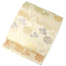画像をギャラリービューアに読み込む, 袋帯 単品 正絹 六通柄 未使用 仕立て付き 洒落 六通 西陣織 箔屋清兵衛 陰山織物謹製 証紙付き クリーム地 唐花唐草柄 ふくろ帯 女性 レディース 着物 和装 和服 訪問着 付け下げ 色無地 伝統工芸 高級 吉祥文 おしゃれ