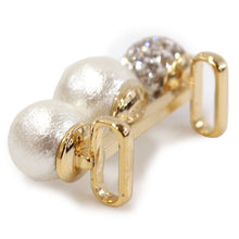 画像をギャラリービューアに読み込む, 帯留 コットンパール 3粒 ホワイト ラインストーン 3連 単品 三分紐を通す シンプル エレガント 可愛い 帯留め 帯どめ 軽量 小紋 洒落着 色無地 パーティー クリスマス お正月 和装小物 着物 和服 和装 帯飾り MIZUHO 日本製 KZ