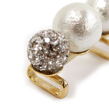 画像をギャラリービューアに読み込む, 帯留 コットンパール 3粒 ホワイト ラインストーン 3連 単品 三分紐を通す シンプル エレガント 可愛い 帯留め 帯どめ 軽量 小紋 洒落着 色無地 パーティー クリスマス お正月 和装小物 着物 和服 和装 帯飾り MIZUHO 日本製 KZ