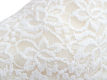 画像をギャラリービューアに読み込む, レース足袋 フリース 冬用 2カラー S M L LL 3L サイズ オフホワイト ブラック 四枚こはぜ コハゼ クッション底 おしゃれ レース あったか 足袋 暖かい たび 着付け小物 和装小物 成人式にも 着物 和服