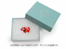 画像をギャラリービューアに読み込む, 帯留 赤べこ 牛 単品 三分紐を通す シンプル 和 可愛い 帯留め 帯どめ 軽量 小紋 洒落着 色無地 パーティー クリスマス お正月 和装小物 着物 和服 和装 帯飾り SUU 日本製 アクセサリー KZ