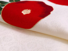 画像をギャラリービューアに読み込む, 袴セット オフホワイト椿色無地刺繍 ペールグリーン 袴 卒業式 袴セット 二尺袖 大学生 学生 小学生 女の子 ジュニア 女性 謝恩会 販売 送料無料 和装 和服