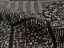 画像をギャラリービューアに読み込む, 正絹 小紋 反物 大島紬 泥染 黒 龍郷 華紋 フルオーダー 仕立て付き 本場奄美大島紬 着物 和装 和服 着尺 単品 袷 単衣 女性 レディース 送料無料