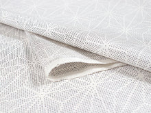 画像をギャラリービューアに読み込む, 正絹 小紋 反物 大島紬 白 麻の葉 7マルキ フルオーダー 仕立て付き 本場大島紬 着物 和装 和服 着尺 単品 袷 単衣 女性 レディース 送料無料