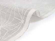 画像をギャラリービューアに読み込む, 正絹 小紋 反物 大島紬 白 麻の葉 7マルキ フルオーダー 仕立て付き 本場大島紬 着物 和装 和服 着尺 単品 袷 単衣 女性 レディース 送料無料