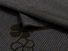 画像をギャラリービューアに読み込む, 正絹 小紋 反物 十日町 絣 黒 縞 ねじり梅 フルオーダー 仕立て付き 塩沢物語 着物 和装 和服 着尺 単品 袷 単衣 女性 レディース 送料無料