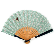 画像をギャラリービューアに読み込む, 扇子 女性用 単品 グリーン 唐草 いぬまる 刺 レディース エコ ギフト プレゼント 春 夏 母の日 婦人 女性 女 綿 京扇子 せんす あす楽