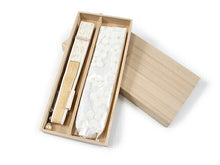 画像をギャラリービューアに読み込む, 扇子 扇子袋 2点セット レディース 白 花柄レース スワロフスキーチャーム 箱入り エコ ギフト プレゼント 春 夏 母の日 婦人 女性 女 綿 ナイロン 京扇子 せんす あす楽