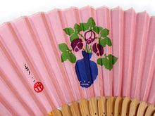 画像をギャラリービューアに読み込む, 扇子 女性用 単品 桃ピンク地 花瓶柄 竹久夢二 レディース エコ ギフト プレゼント 贈り物 春 夏 母の日 婦人 女性 女 絹 シルク SILK 大正ロマン レトロ 京扇子 せんす 小物 雑貨 あす楽