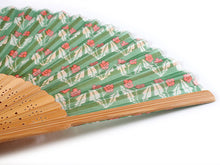 画像をギャラリービューアに読み込む, 扇子 女性用 単品 緑地 花柄 竹久夢二 レディース エコ ギフト プレゼント 贈り物 春 夏 母の日 婦人 女性 女 絹 シルク SILK 大正ロマン レトロ 京扇子 せんす 小物 雑貨 あす楽